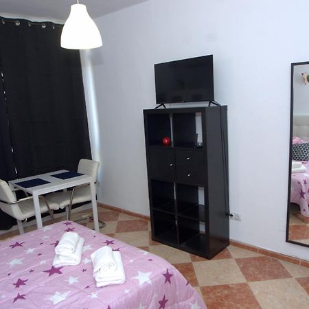 Malaga Centro Historico. Apartment Luaran gambar