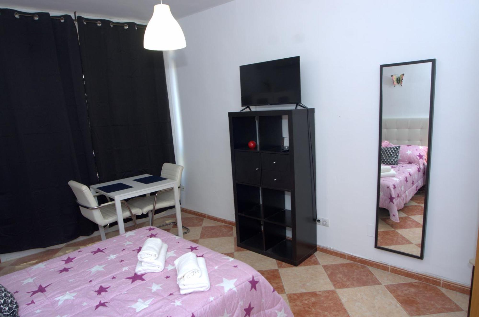 Malaga Centro Historico. Apartment Luaran gambar