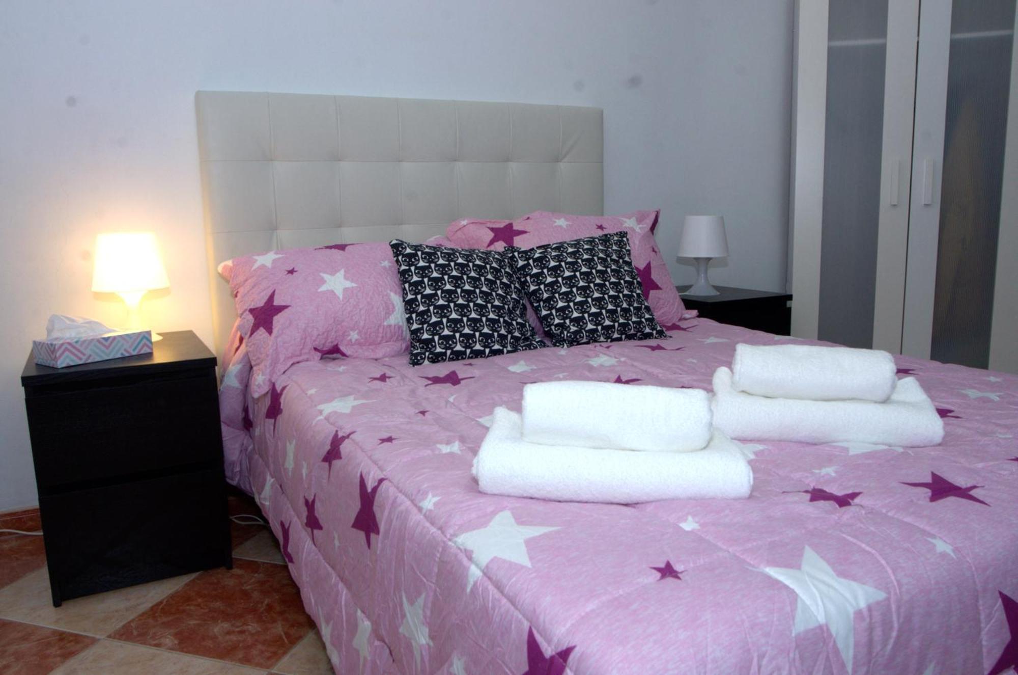 Malaga Centro Historico. Apartment Luaran gambar