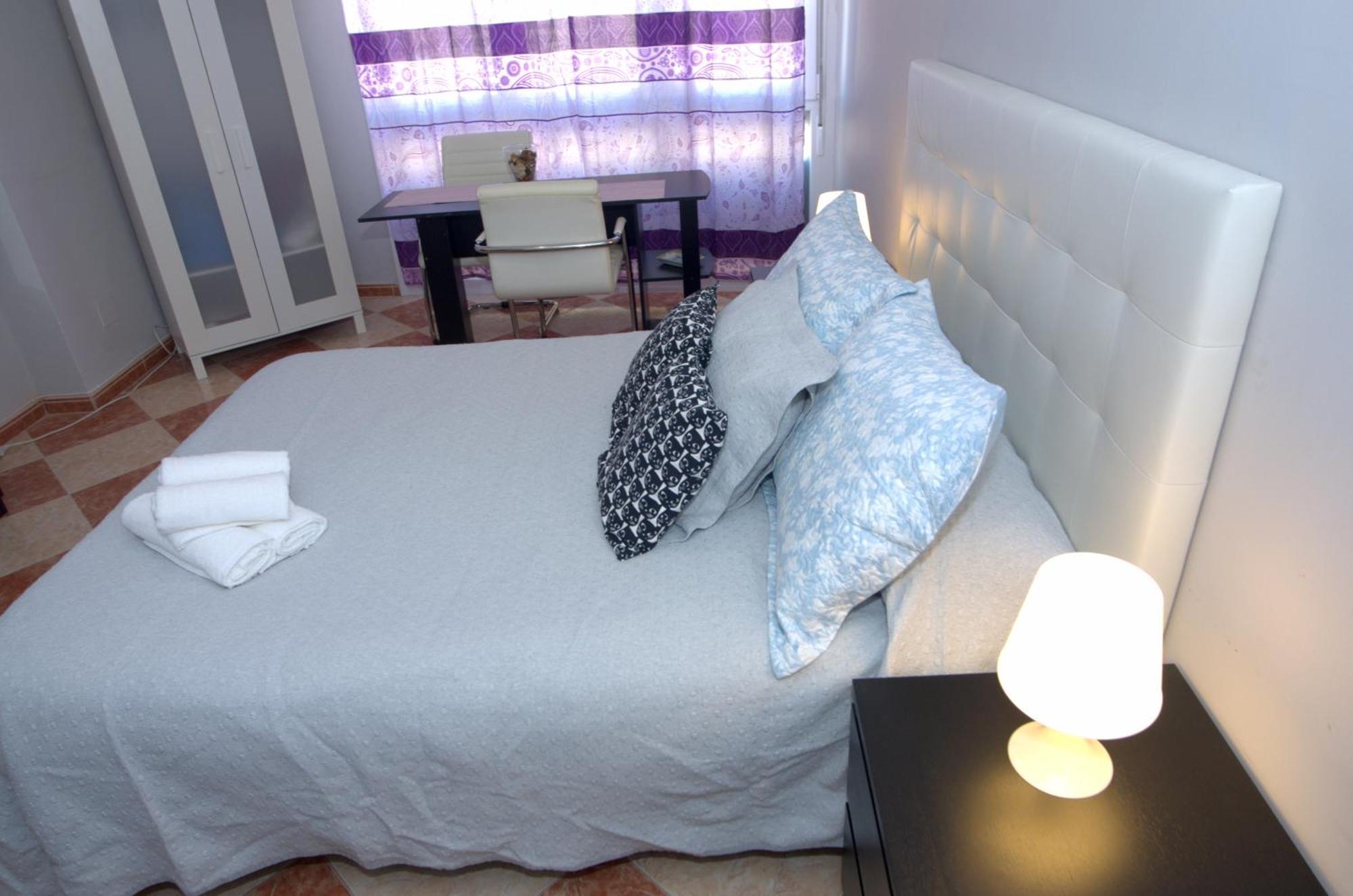 Malaga Centro Historico. Apartment Luaran gambar