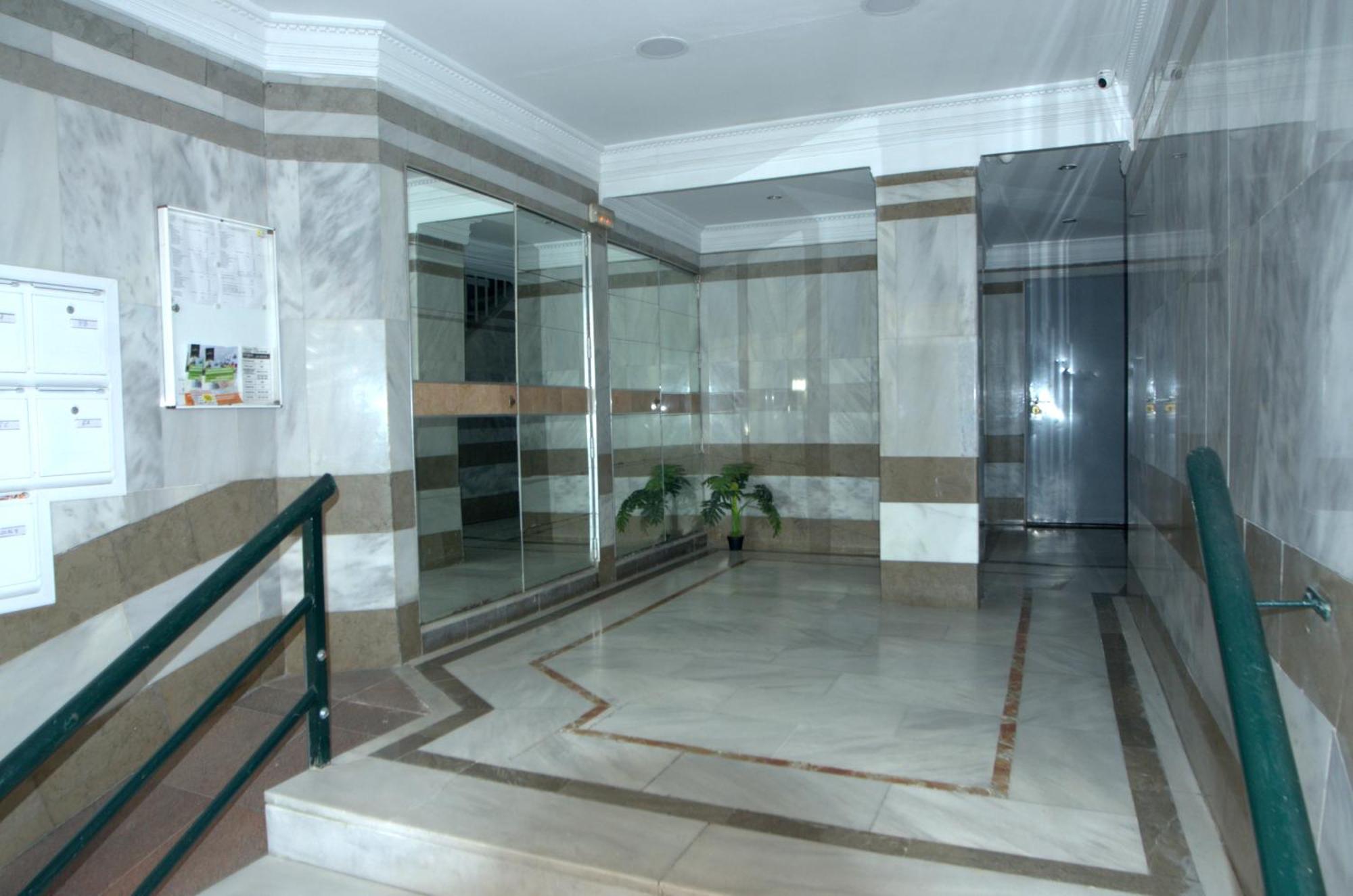 Malaga Centro Historico. Apartment Luaran gambar