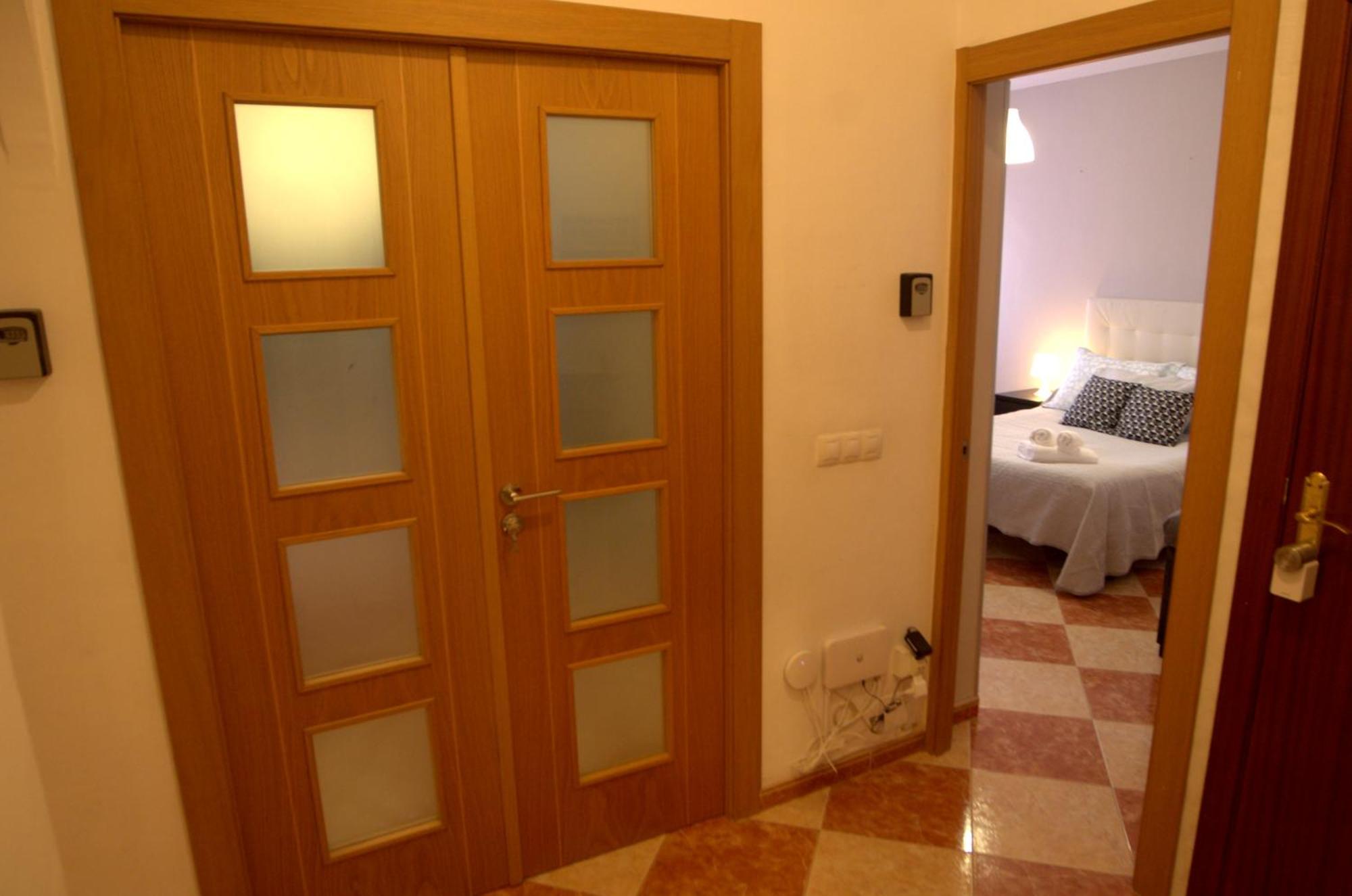 Malaga Centro Historico. Apartment Luaran gambar