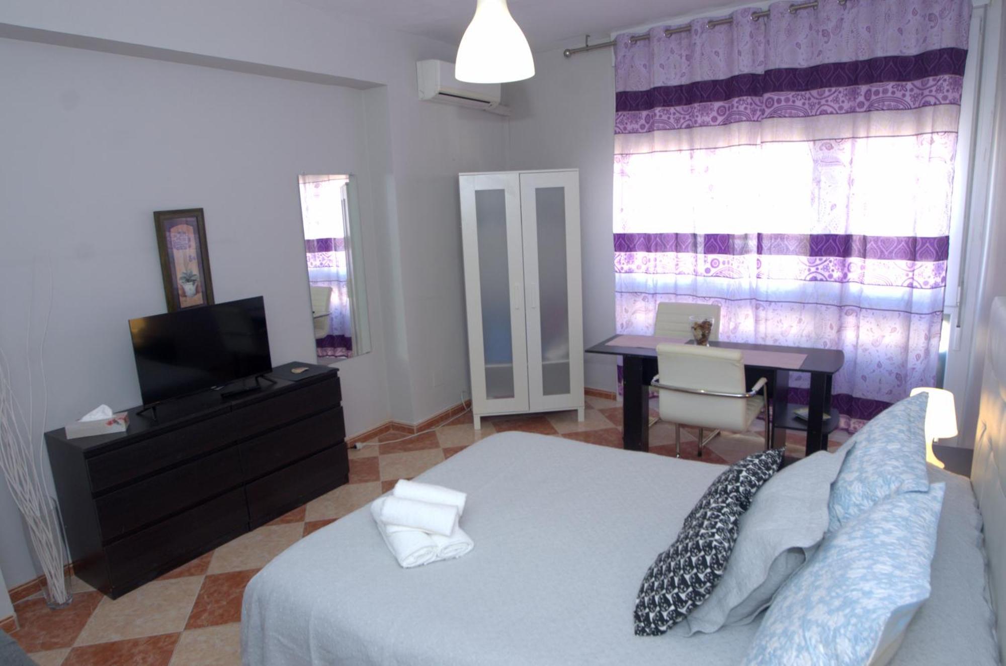 Malaga Centro Historico. Apartment Luaran gambar
